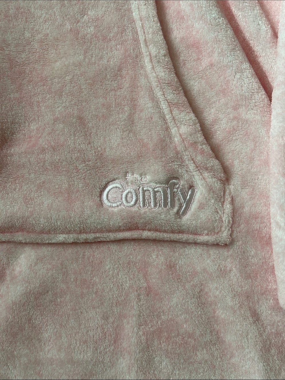 Pink Comfy - Picture 2 of 2